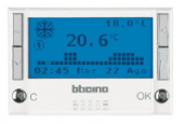 BT Axolute White Термостат электронный программир 7прог/7 дней, 2х1,5V 3 мод